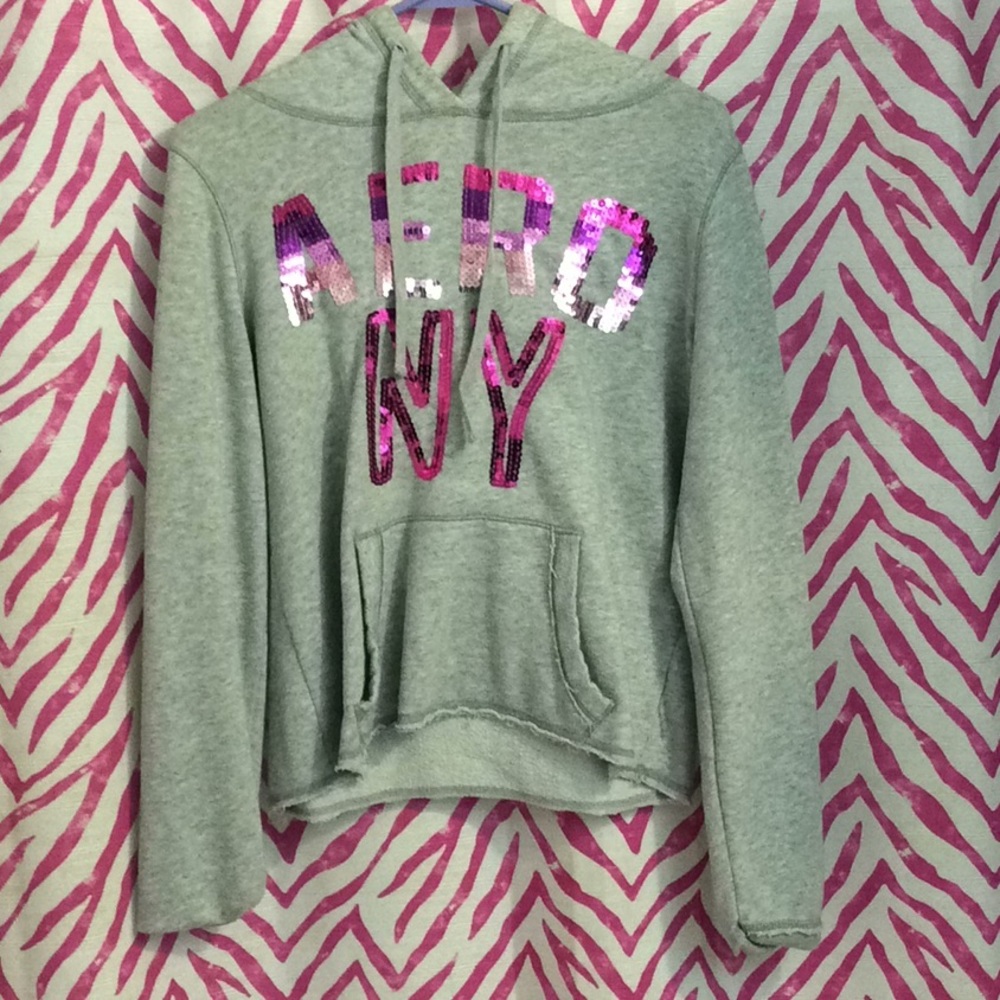 Sweatshirt